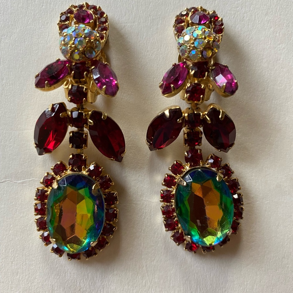 Antique clip on drop rhinestone earrings 2.5” long